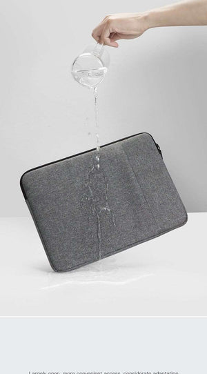 Laptop Case Carrying Sleeve 13-15 inch for Macbook Air Pro M1 Cases Endmore. | A Life Well Designed. 